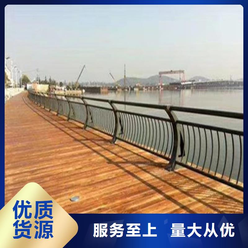 复合管公路护栏性能良好