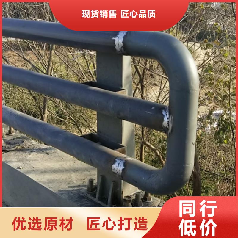 高速道路防撞护栏安装稳定性十足