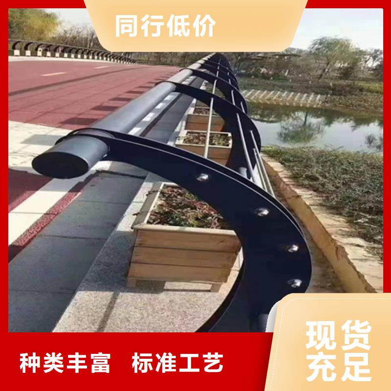 【道路桥梁防撞护栏,防撞灯光护栏厂家打造行业品质】