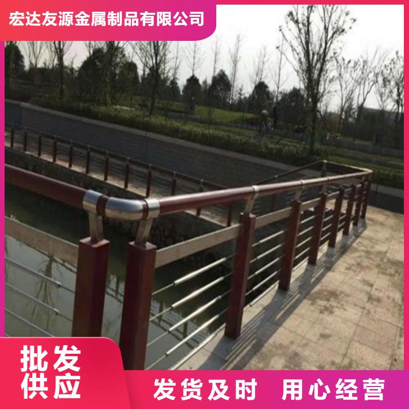 专业销售波形公路护栏-保质