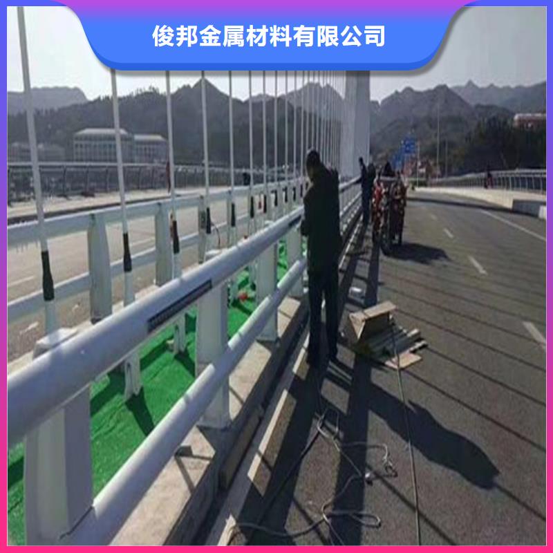 【防撞护栏道路隔离栏主推产品】