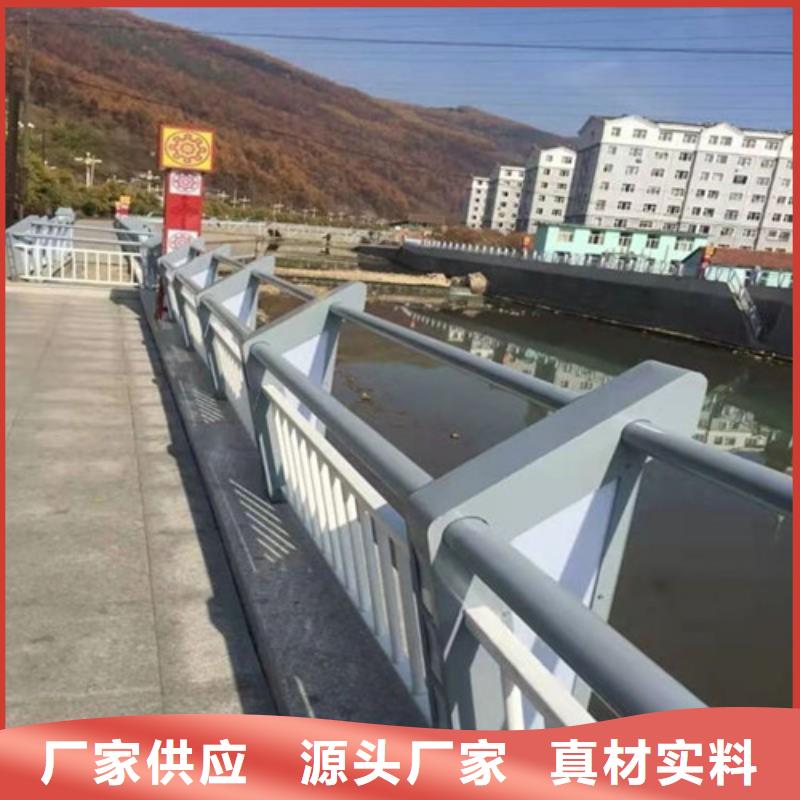 河道灯光护栏
灯光栏实业厂家