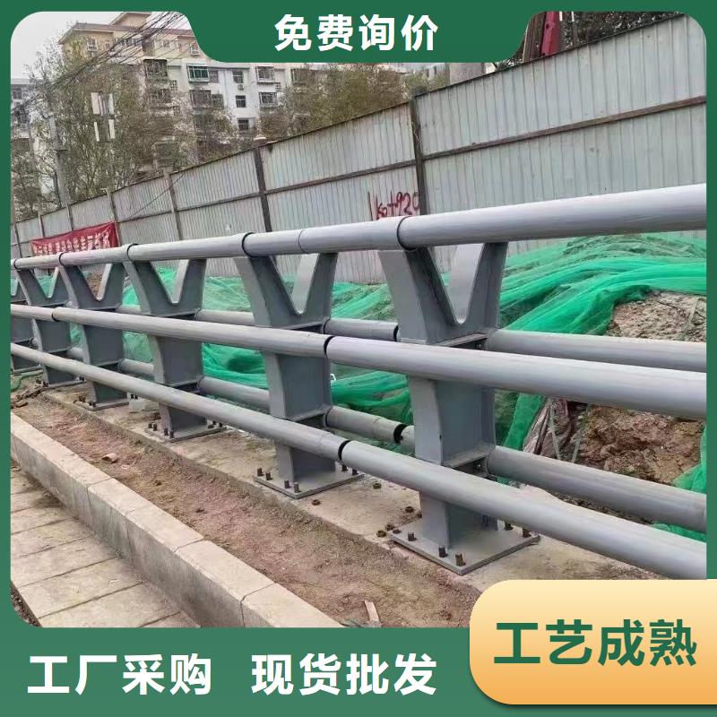 服务始终如一鑫方达河道桥梁缆索护栏生产桥梁河道护栏一米多少钱