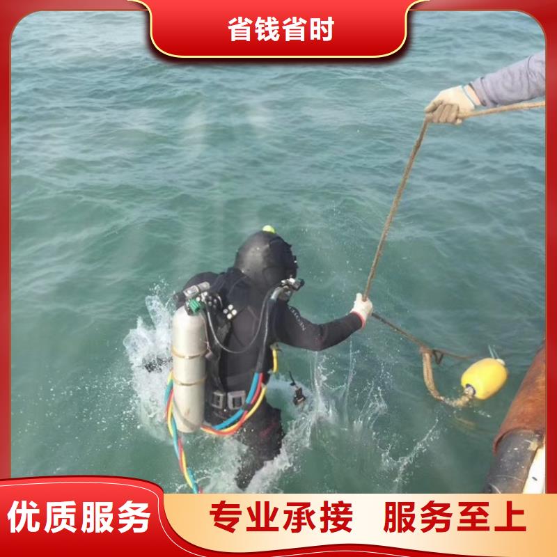 水上浮吊船_水下机器人实力雄厚