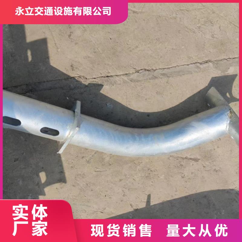 公路波形护栏板一米多少钱？